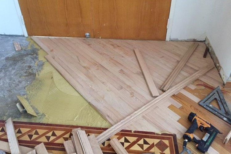 Hardwood Floor Installing vs Refinishing